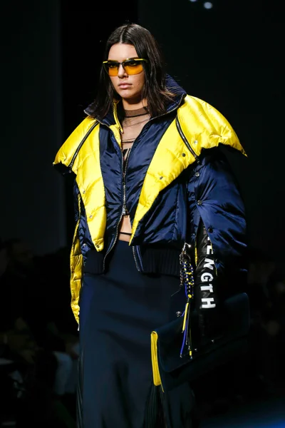 Look 35